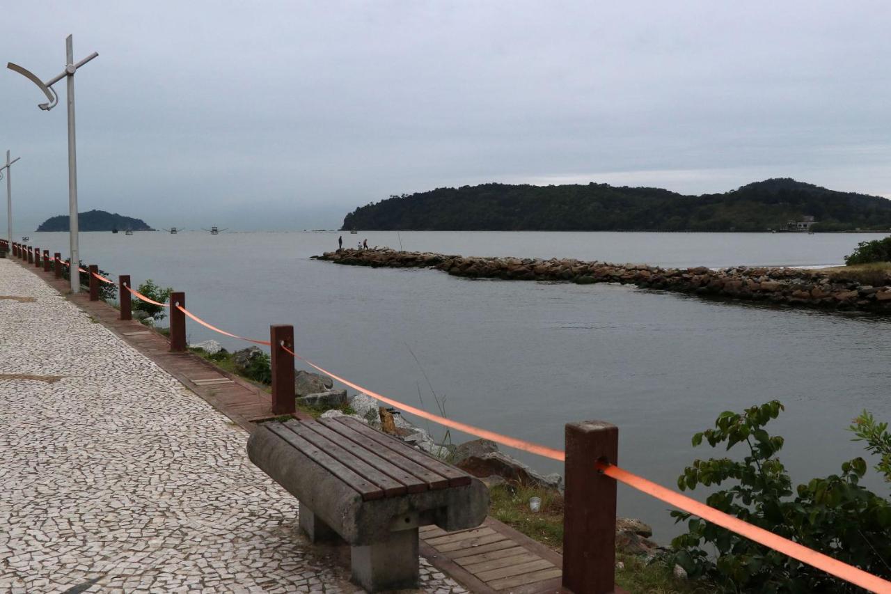 Curta Praia Do Quilombo - Lunata Пеня Екстериор снимка